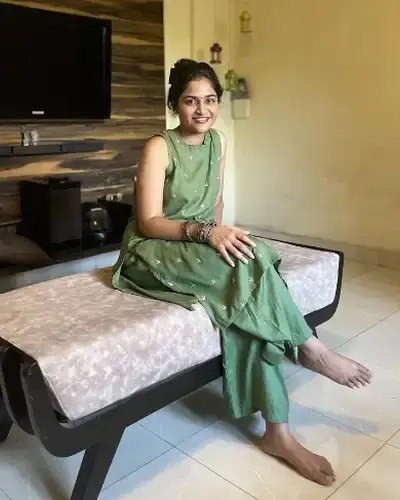 Call Girls Medininagar Cash On Delivery